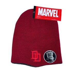 Loot Crate March 2016 Versus Exclusive Daredevil/Punisher Reversible Beanie Hat